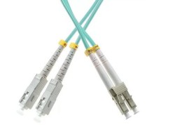 04492 Patchcord SC/UPC-LC/UPC MM50/125, 15m, OM3, duplex  