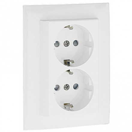 MONOB DOUB SAF EARTH SOCKET (SKO TYPE) WHITE 