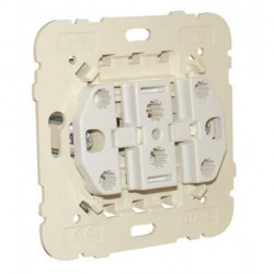 THREE CIRCUITS SWITCH  