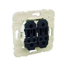 DOUBLE INTERMEDIATE SWITCH  
